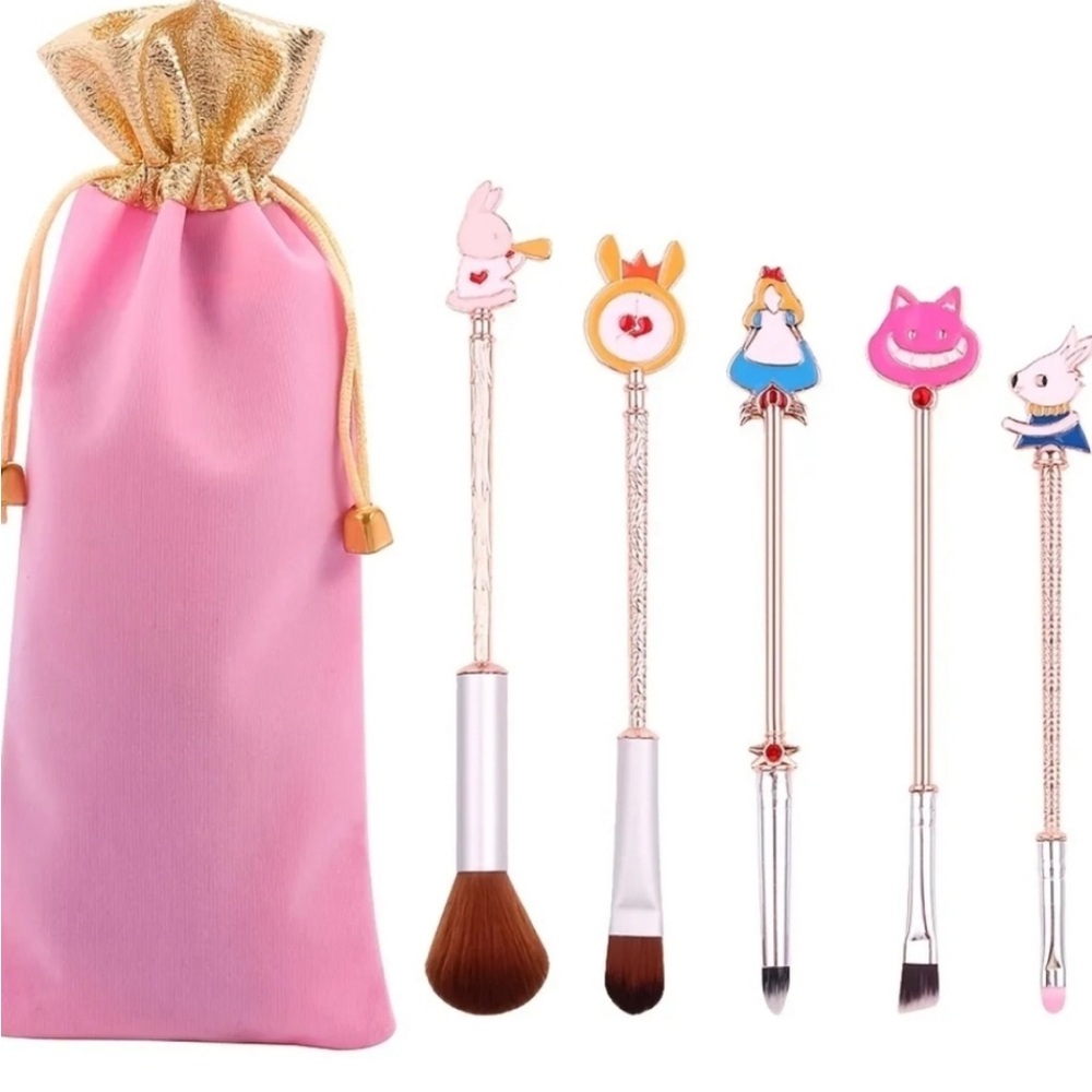 Disney’s Alice in Wonderland Makeup Brush Set, Alice In Wonderland Makeup Brush